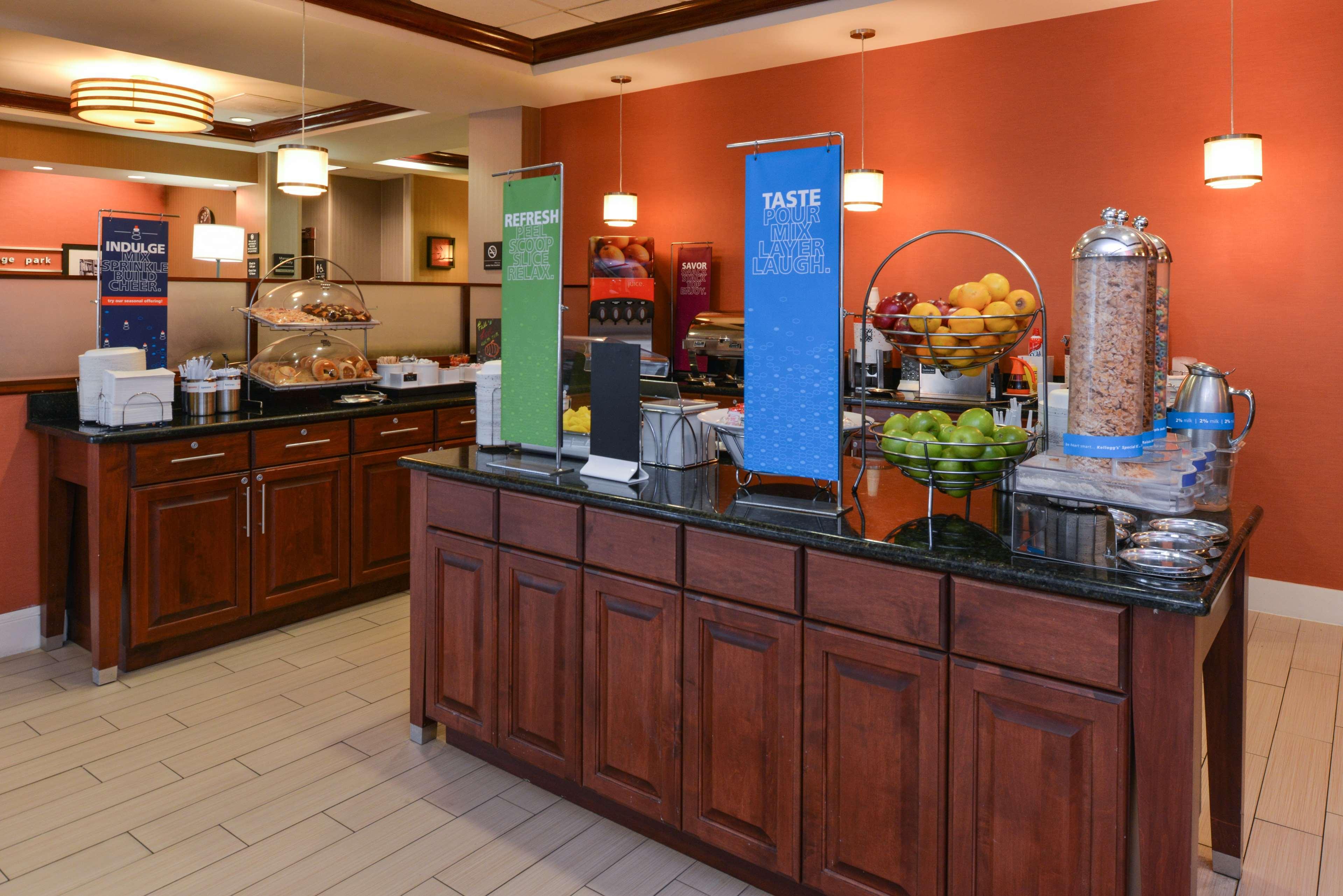 Hampton Inn College Park Esterno foto
